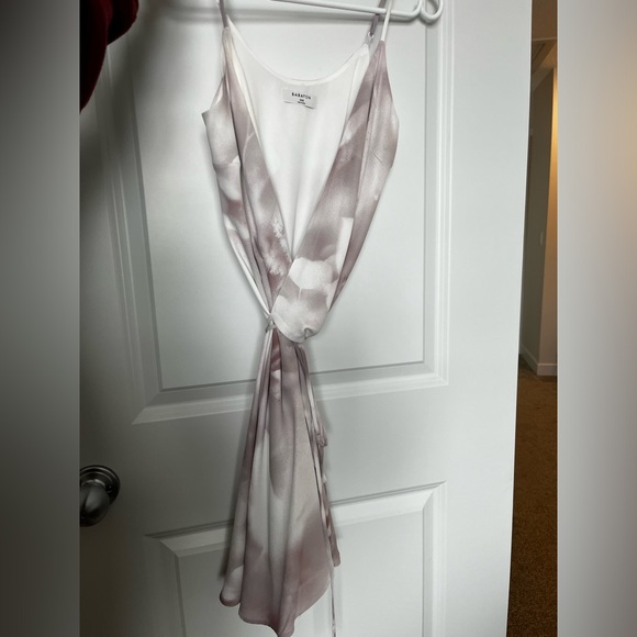 Aritzia Wrap Dress - Picture 2 of 3